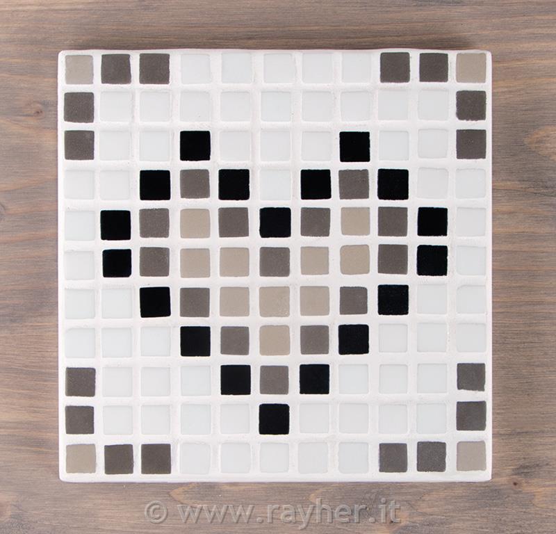 MOZAIK PLOŠČICA V OBLIKI SRCA