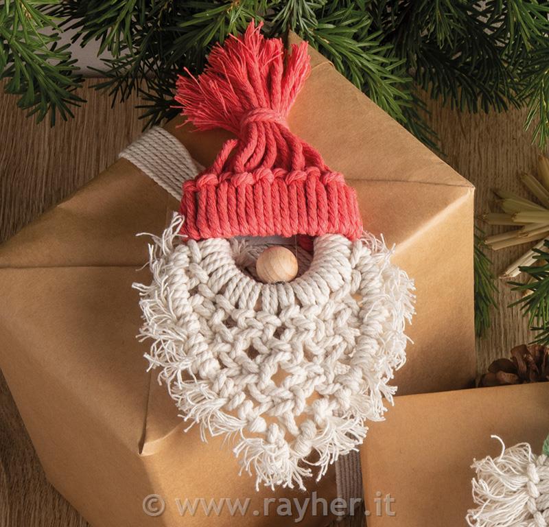 BOŽIČEK IZ MAKRAMEJA