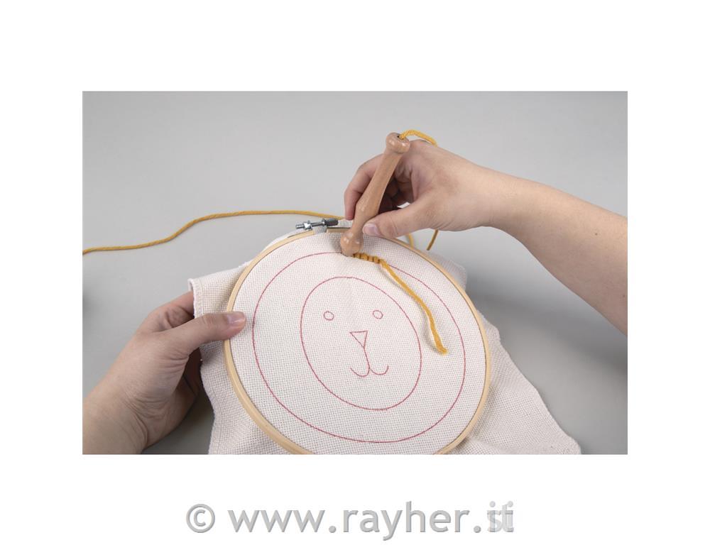 Set cornice ricamo bambu, Leone