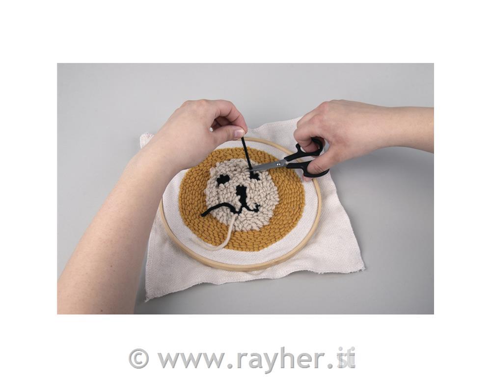 Set cornice ricamo bambu, Leone