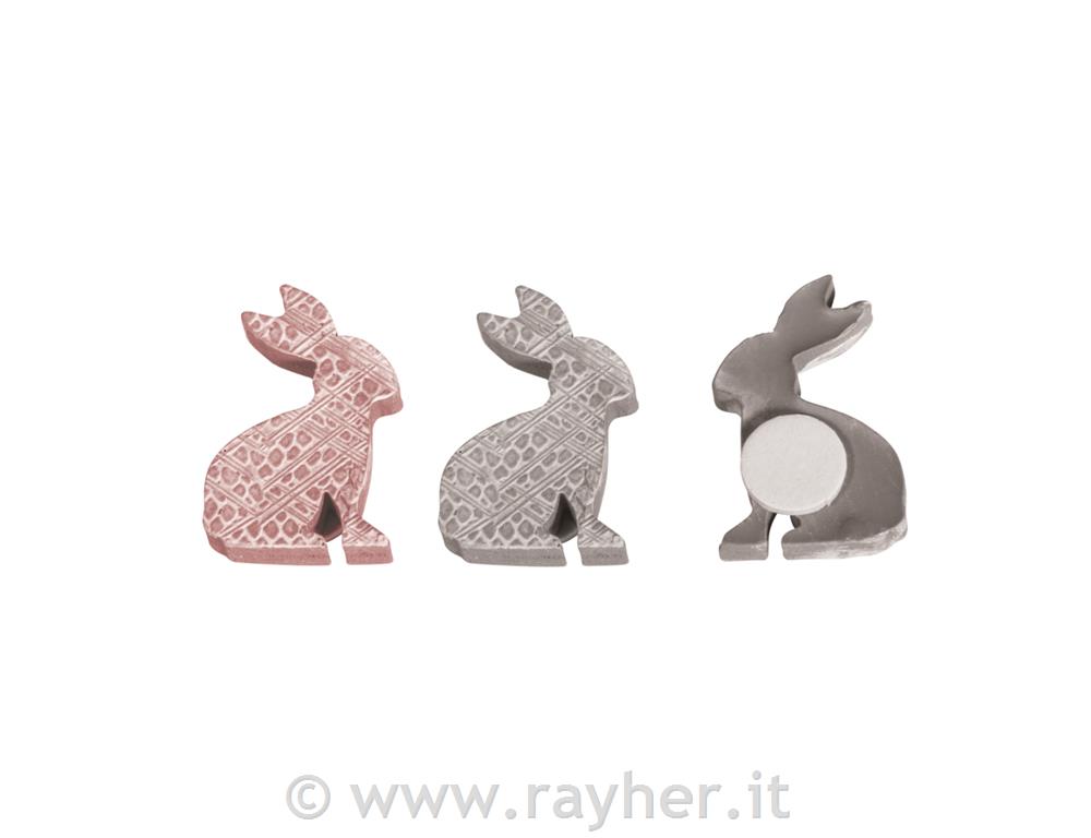 Polyresin Rabbits, grey/orange, 1.5x2.8cm, w.adh.dot, tab-bag 8pcs
