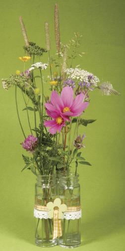 Steklena vaza, 3cm o, višina 10 cm