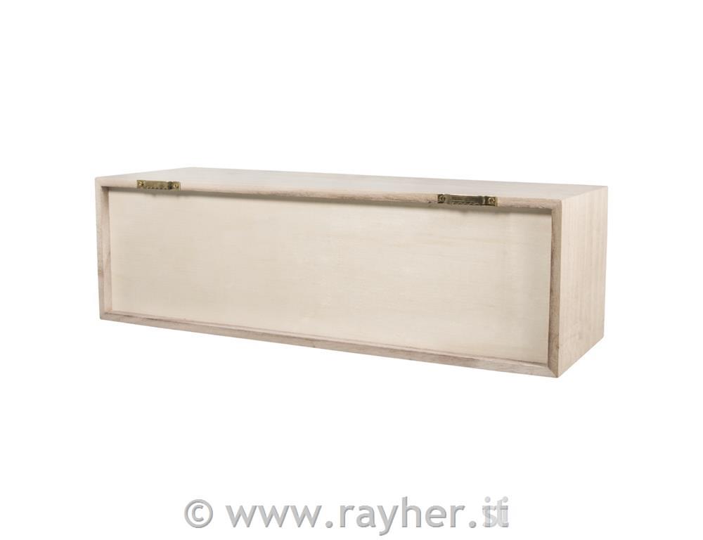 Wooden chest of drawers, with 3 drawers,