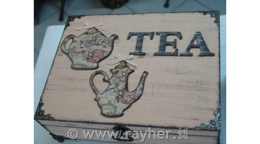 Angoli decorativi in ??metallo, 40 * 40