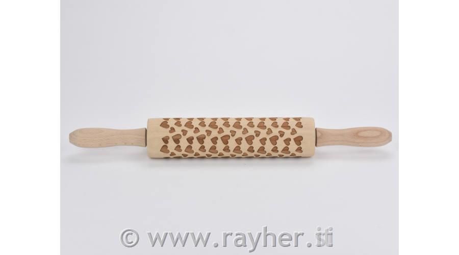 Valjar z vzorcem - srčki, 38cm