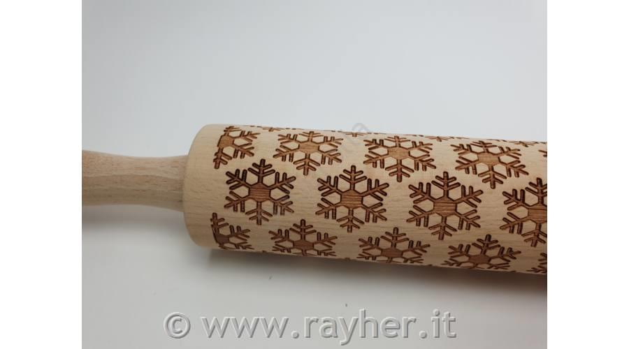 Valjar z vzorcem - snežinke, 38cm