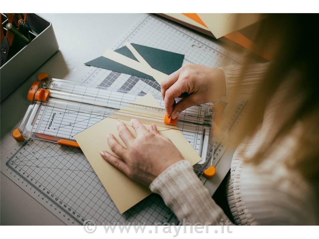 FISKARS SureCut A4, tagliacarta