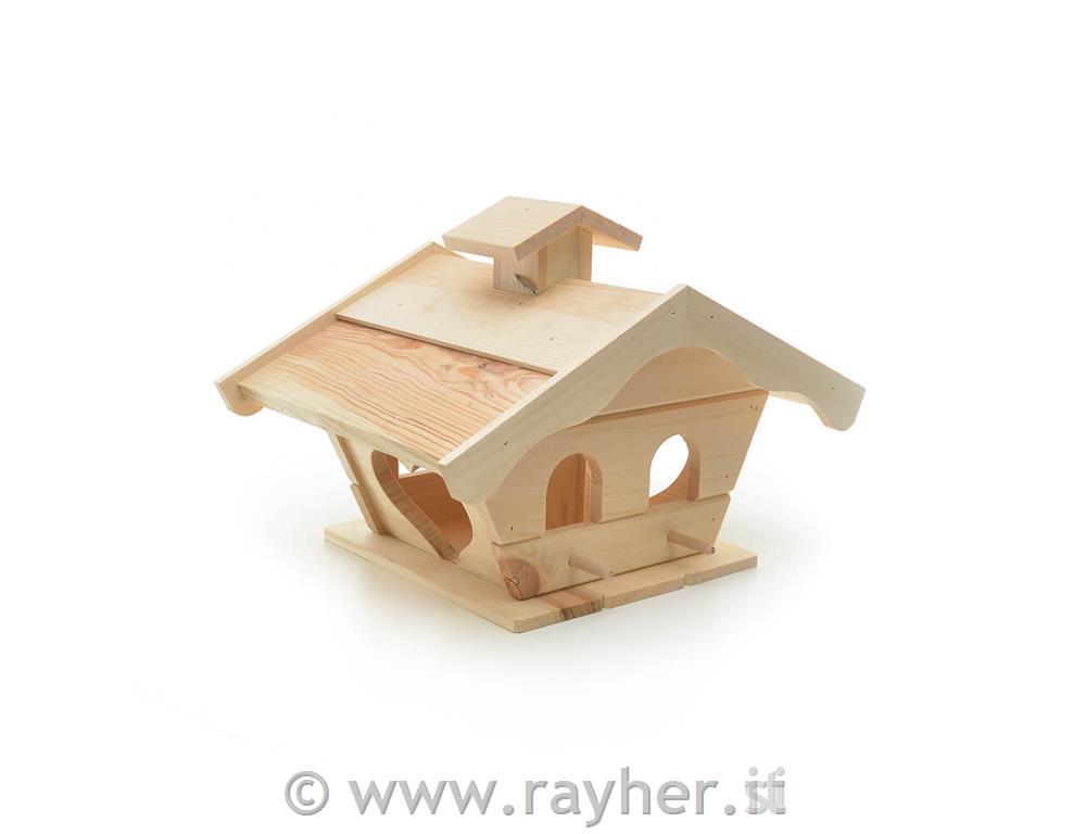 Lesena ptičja hišica, krmilnica, z dimnikom
