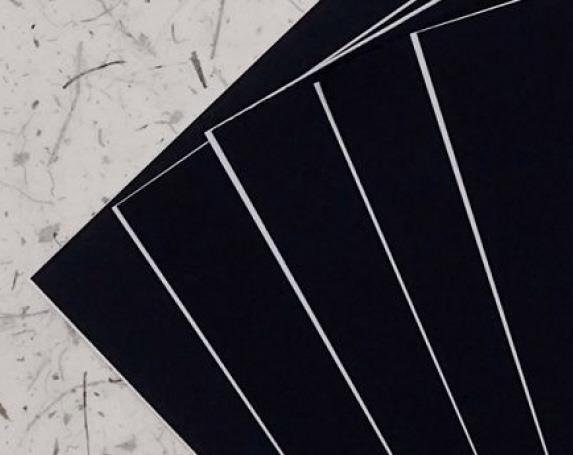 Cartone presentazione 50x70 cm 700g nerospessore cca 0,8 mm