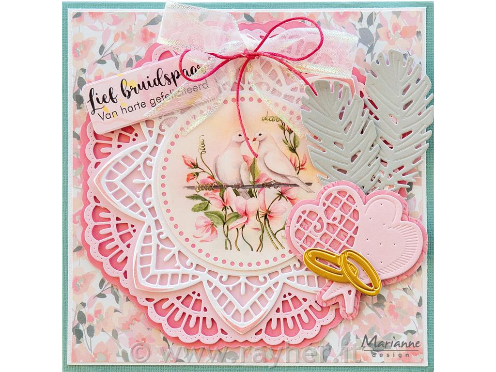 Creatable Die:Elegant circle with hearts