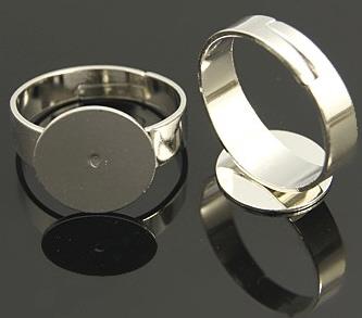 PRSTAN S PLOŠČICO, PLATINA,