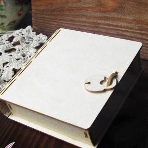 IZREZ IZ LEPENKE, 3D, KNJIGA S KLJUČAVNICO