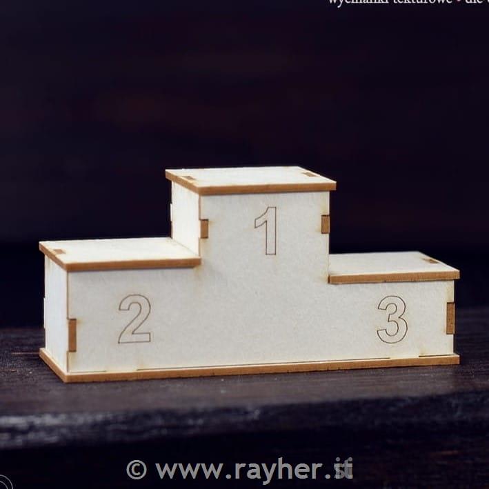 IZREZ IZ LEPENKE, 3D, ZMAGOVALNI PODIJ