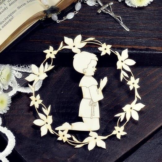 IZREZ IZ LEPENKE, DEČEK PRI OBHAJILU