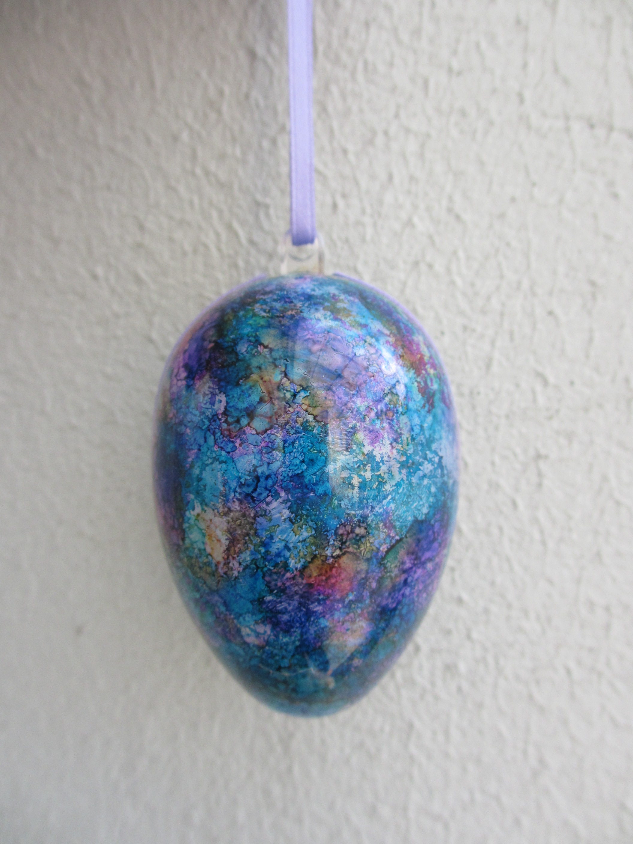 VELIKONOČNO JAJCE S TUŠI