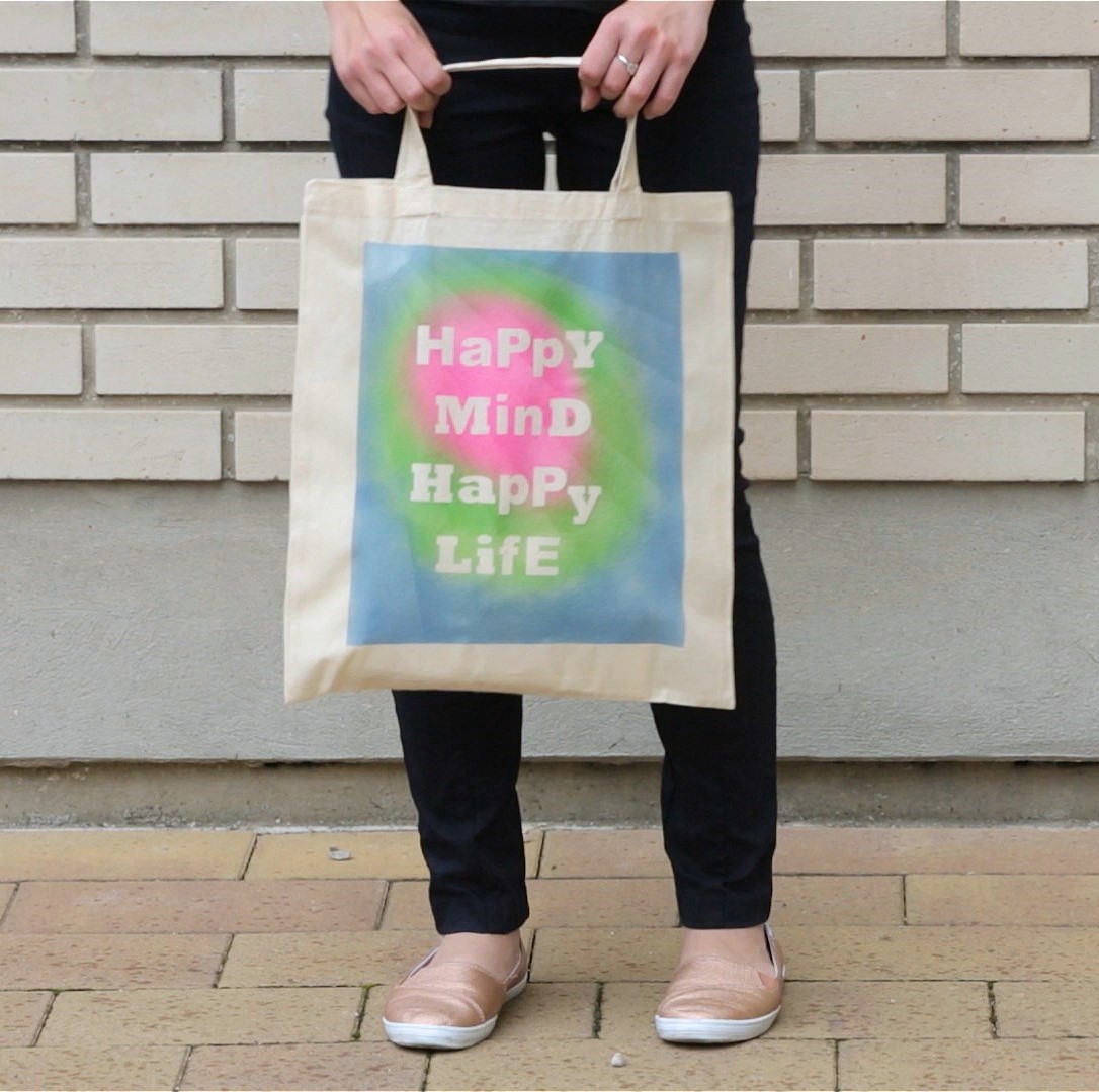 USTVARJANJE S SPREJI ZA TEKSTIL